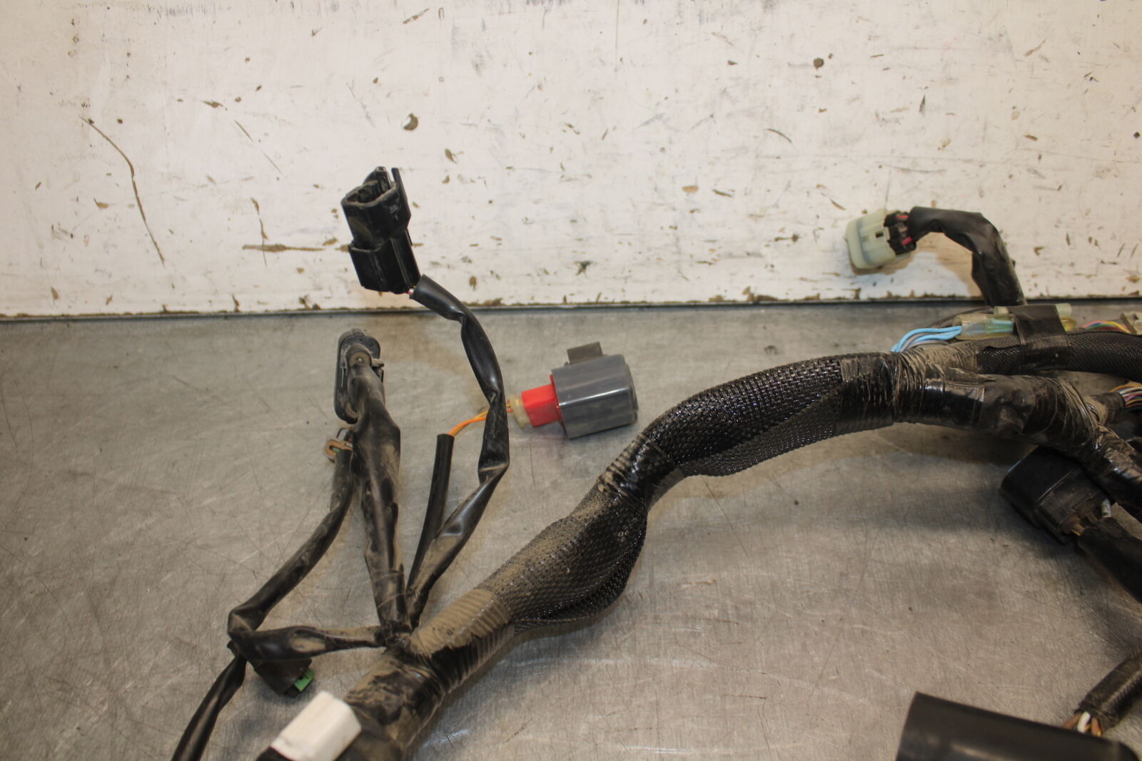 19-23 KAWASAKI NINJA ZX6R MAIN ENGINE WIRING HARNESS MOTOR WIRE LOOM BB701