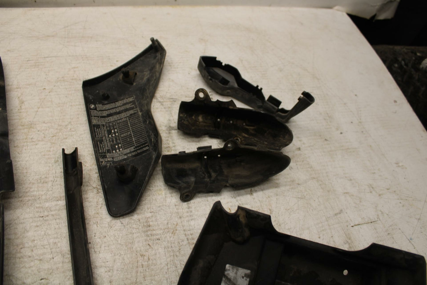 07-13 BMW R1200GS ADVENTURE MISALANEOUS PLASTICS BB368