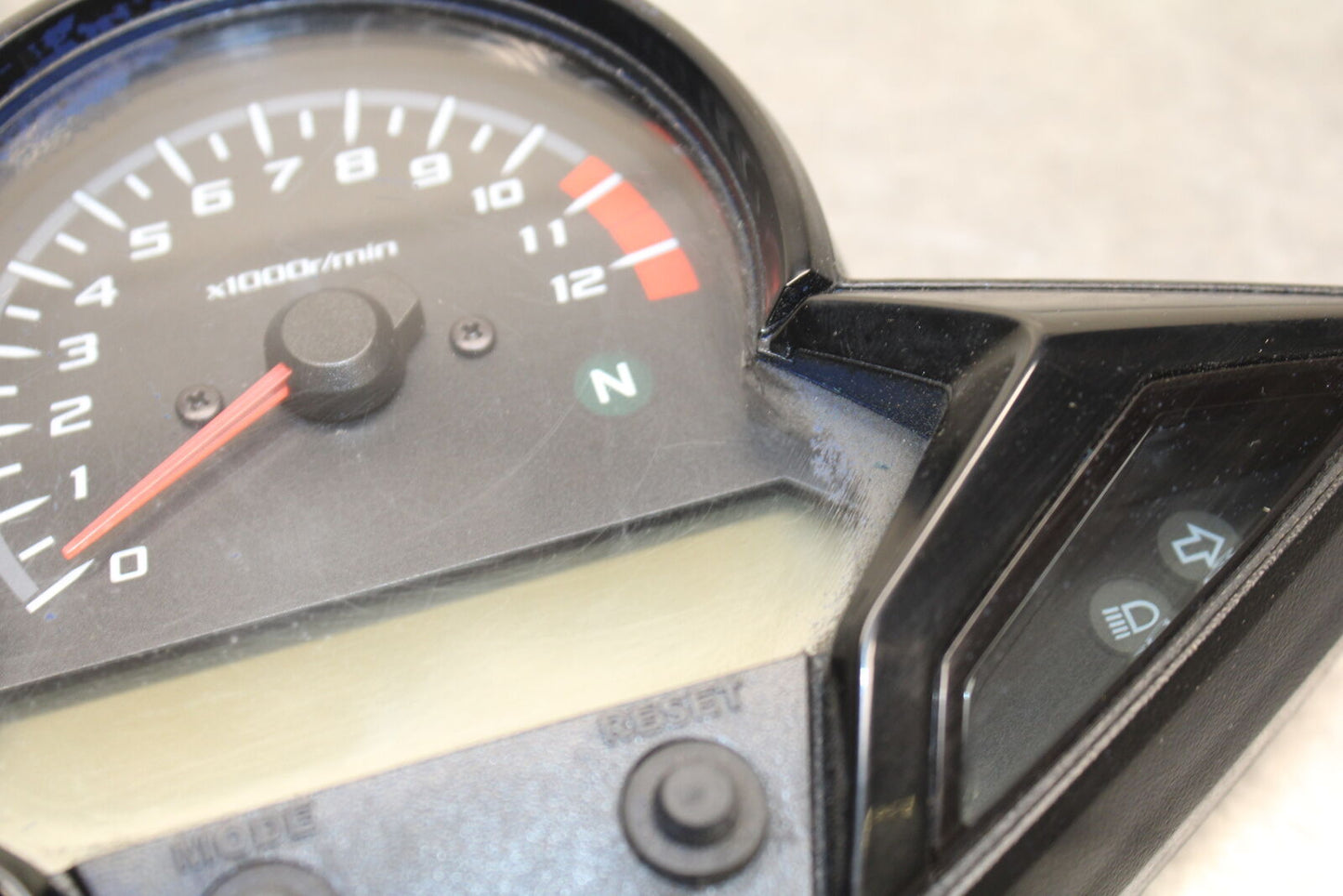 15-19 HONDA CBR300R SPEEDO TACH GAUGES CLUSTER SPEEDOMETER TACHOMETER  BB112  