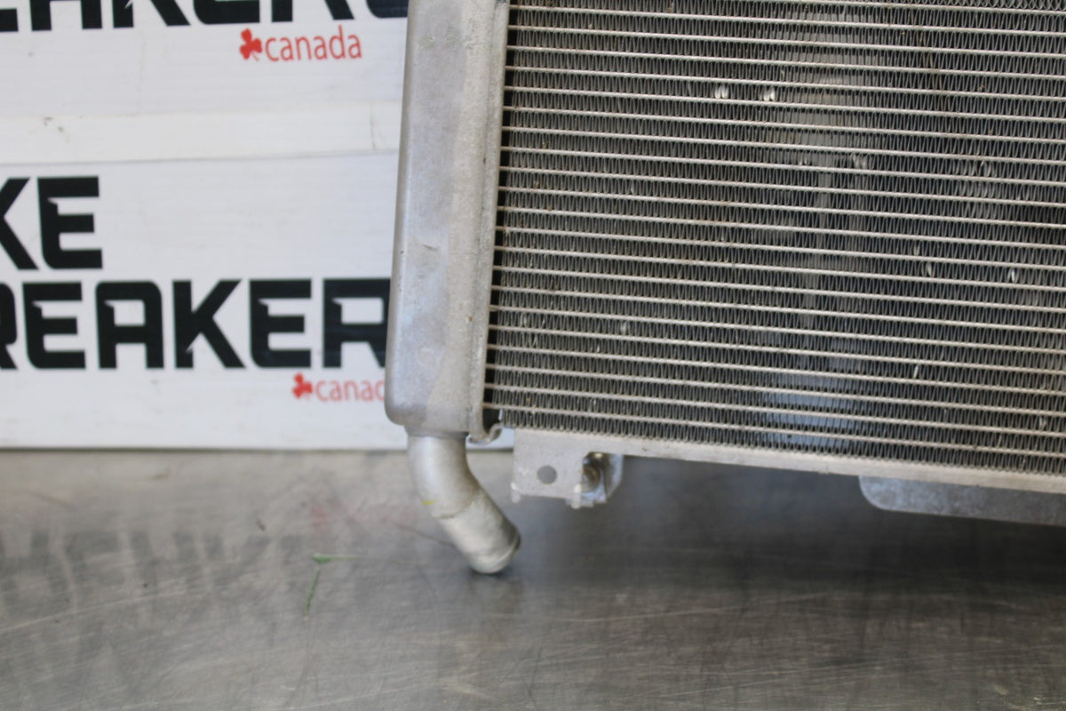 23 KAWASAKI NINJA 650 EX650 ENGINE RADIATOR MOTOR COOLER COOLING RADIATER BB920