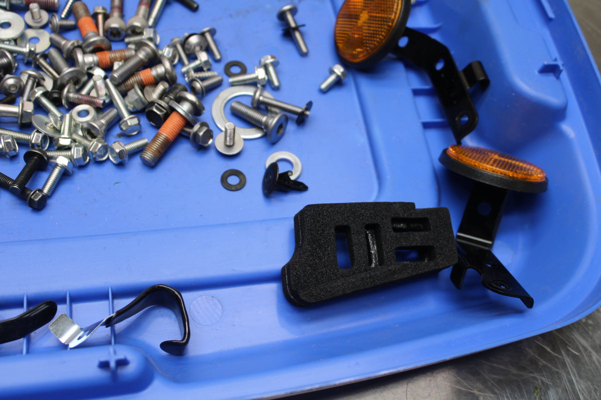 23-24 KAWASAKI NINJA ZX14R MOUNTING BOLTS HARDWARE MOTOR SCREWS BB141