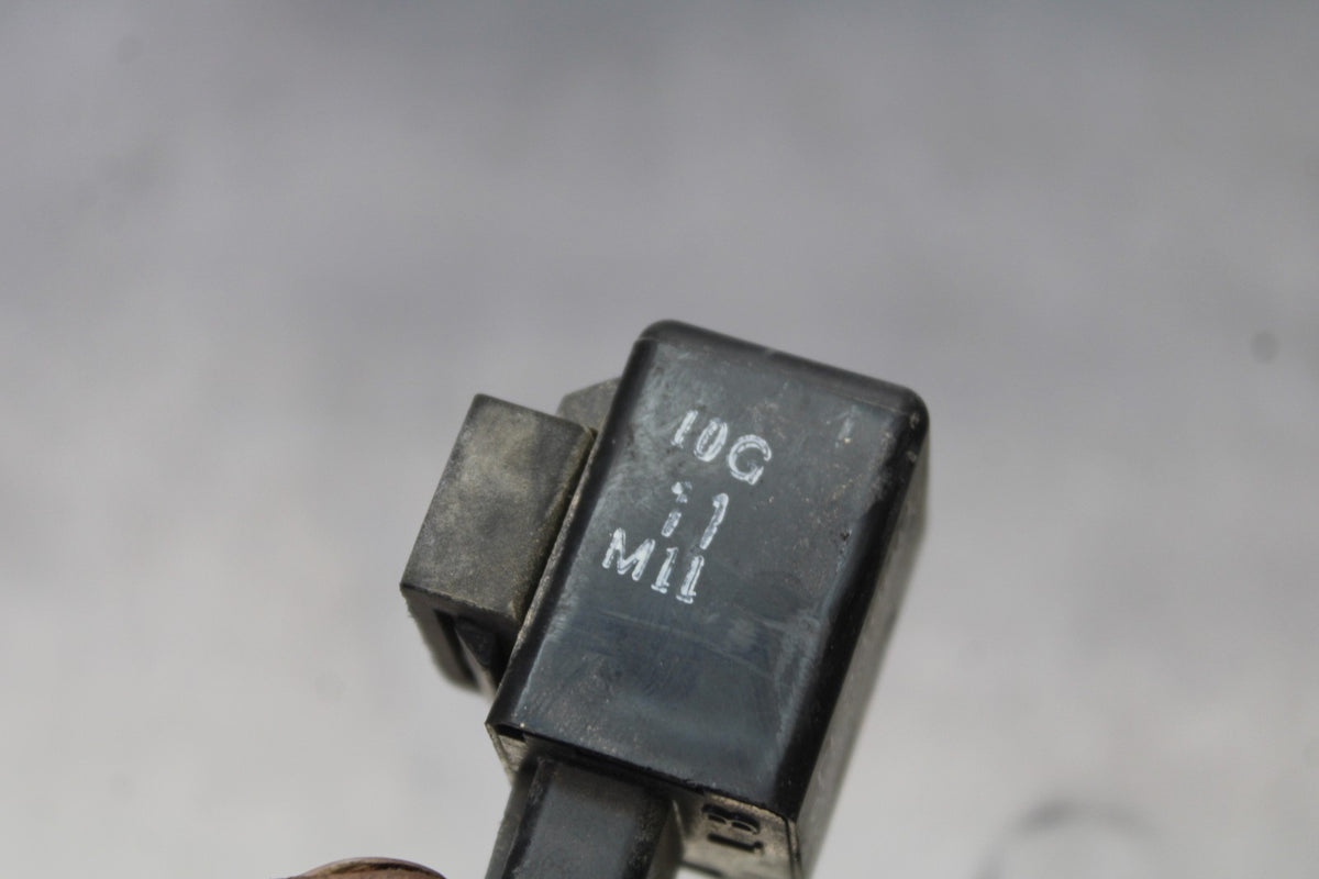 03-08 HONDA VTX1300C TURN SIGNAL BLINKER RELAY FLASHER SWITCH BB868