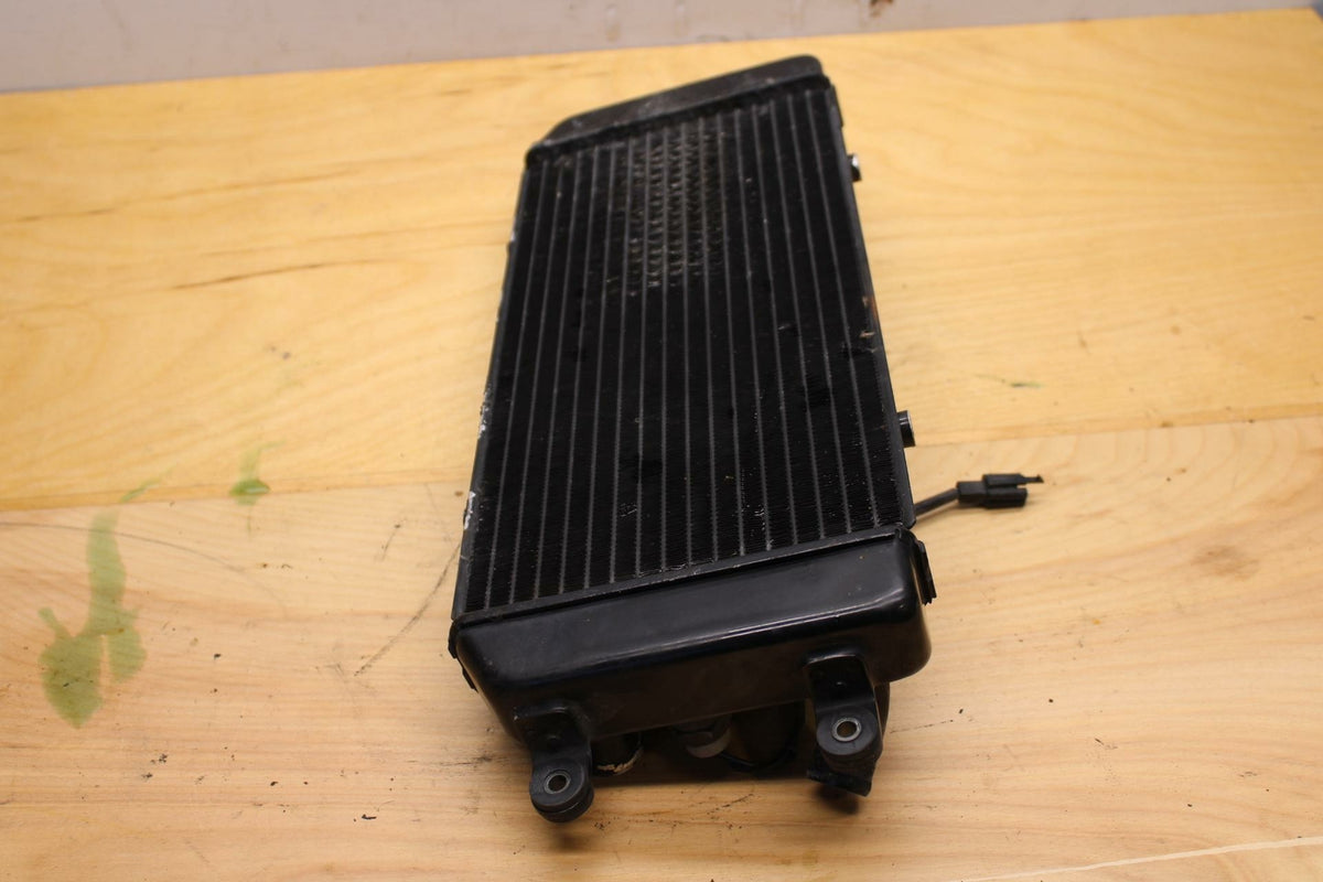97-04 SUZUKI MARAUDER 800 ENGINE COOLER COOLING RADIATOR RADIATER BB312