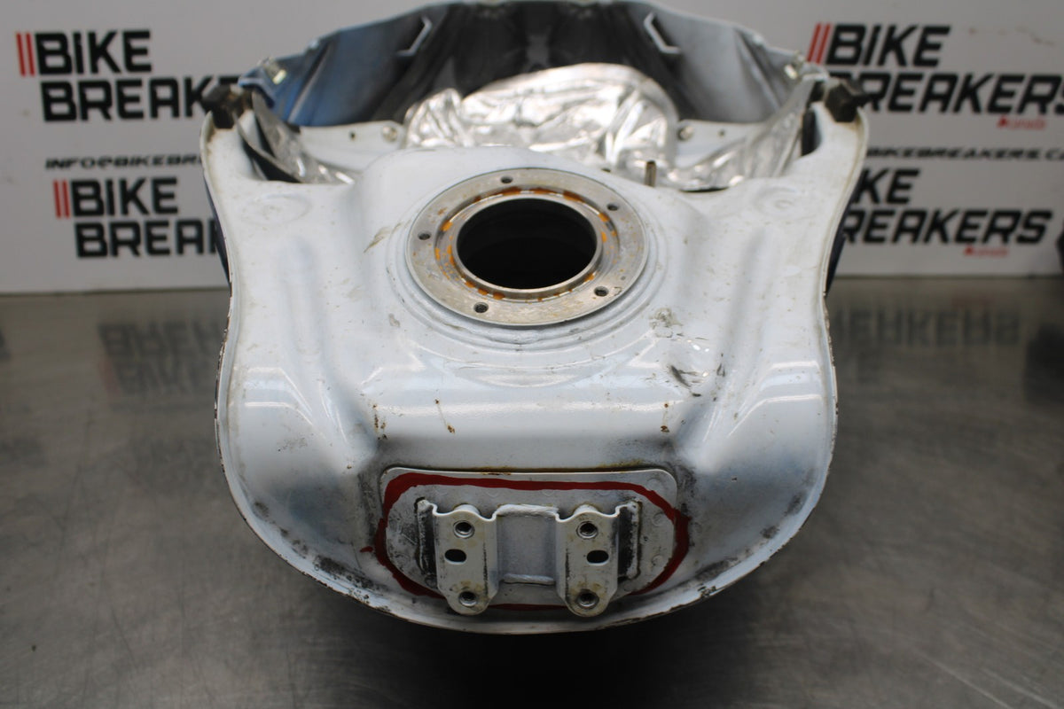 09-16 SUZUKI GSXR1000 GAS TANK FUEL CELL PETROL RESERVOIR BB00