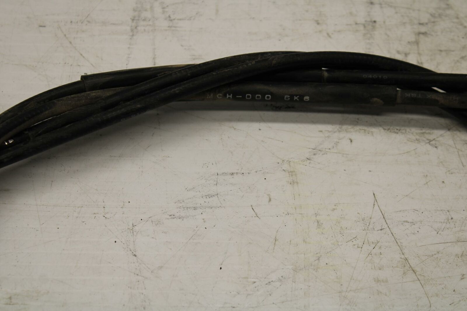 05-07 HONDA VTX1800F2 THROTTLE CABLES LINES BB351