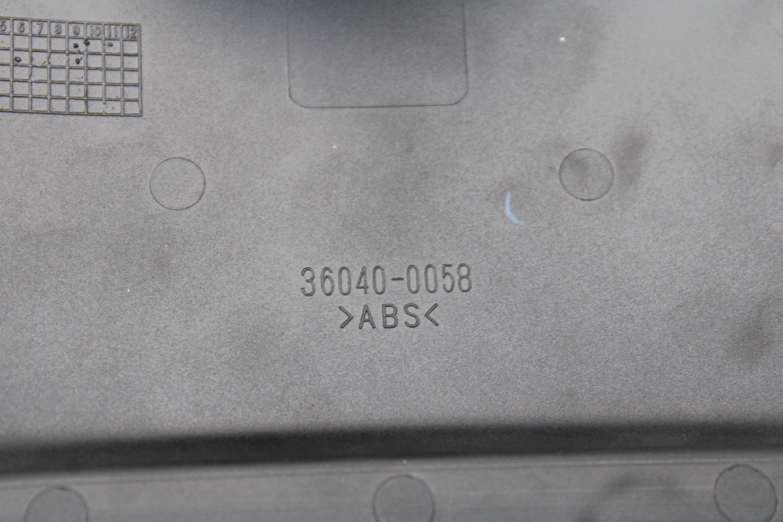 23-24 KAWASAKI NINJA ZX14R NEW!! CENTER REAR BACK TAIL FAIRING COWL BB169