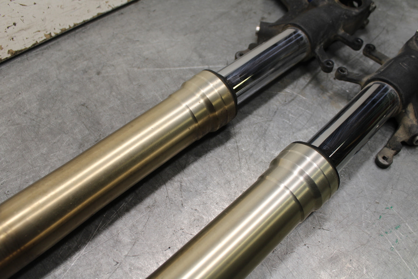 08-10 SUZUKI GSXR 600 FRONT FORKS SHOCK SUSPENSION SET PAIR  BB721