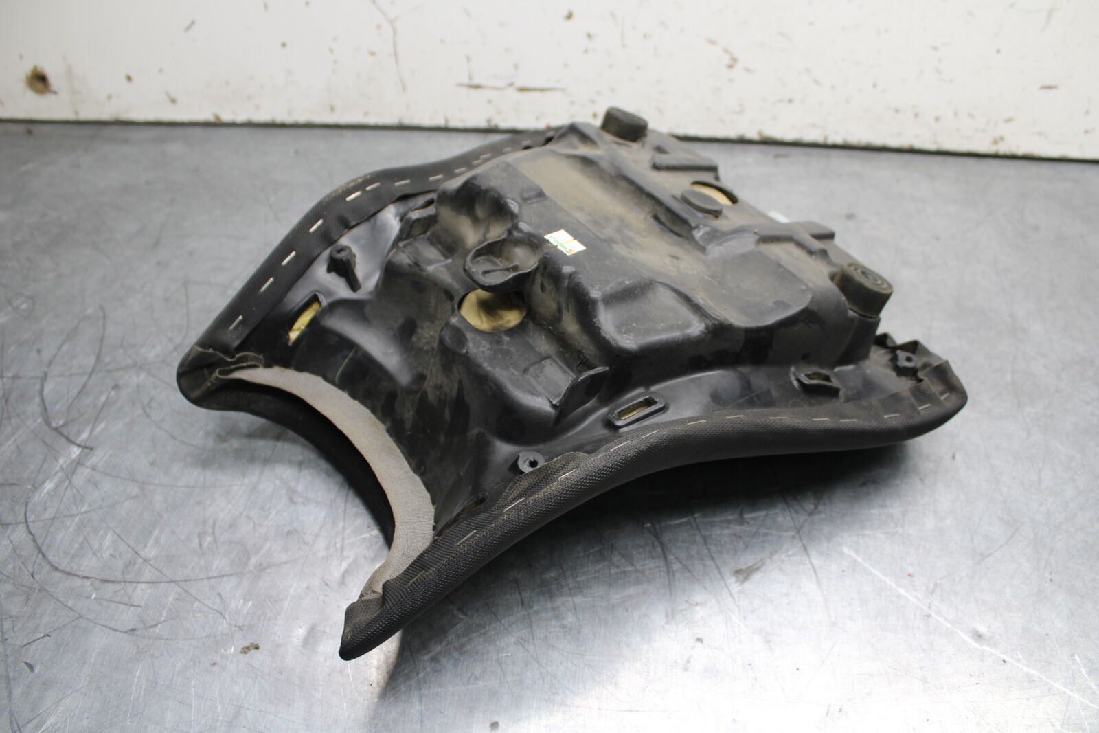 12-17 KAWASAKI ER-6N Z650 FRONT DRIVERS SEAT PAD SADDLE PILLION BB709