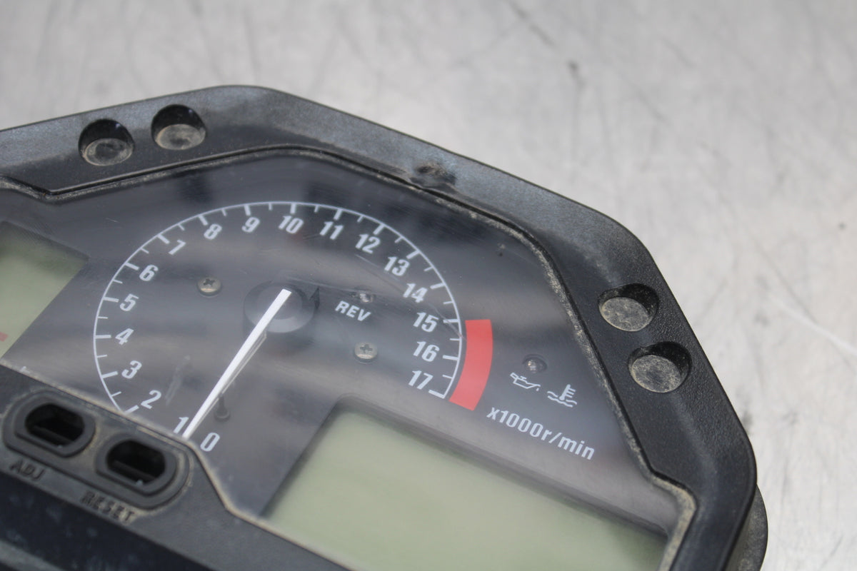 05-06 HONDA CBR600RR SPEEDO TACH GAUGES CLUSTER SPEEDOMETER TACHOMETER BB149