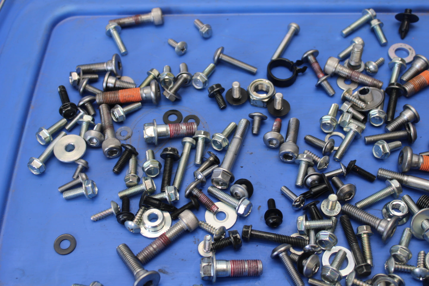 23-24 KAWASAKI NINJA ZX14R MOUNTING BOLTS HARDWARE MOTOR SCREWS BB169