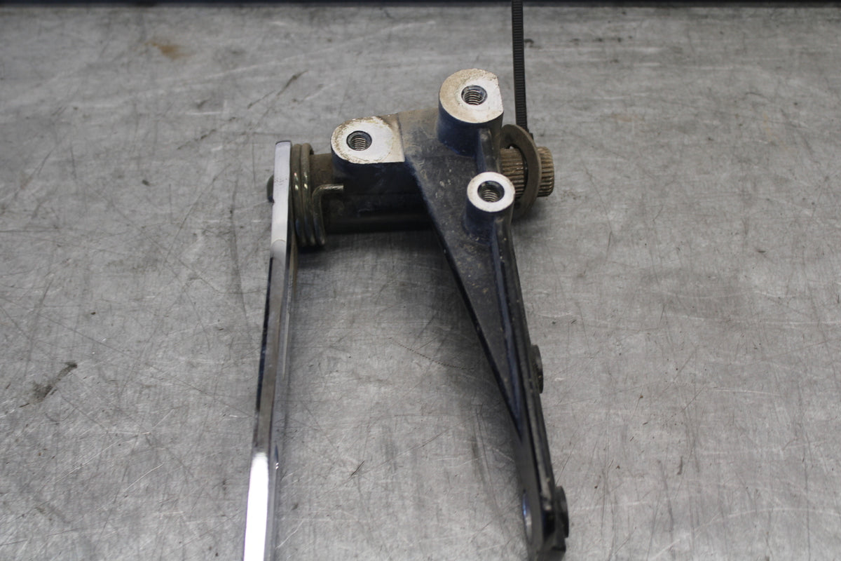 05-06 YAMAHA ROYAL STAR RIGHT REARSET BRAKE FOOT PEDAL BB697