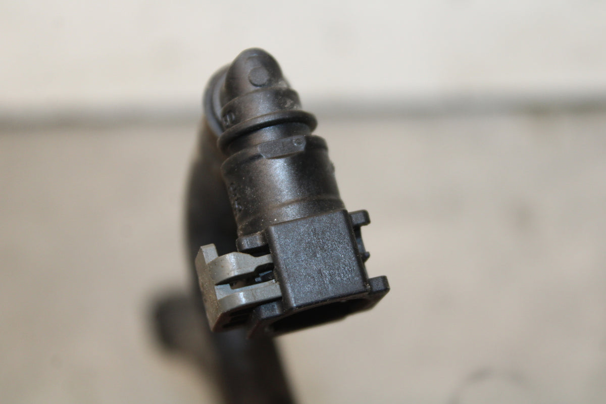 22-24 YAMAHA XSR900 FUEL HOSE GAS LINE TUBE PIPE BB683