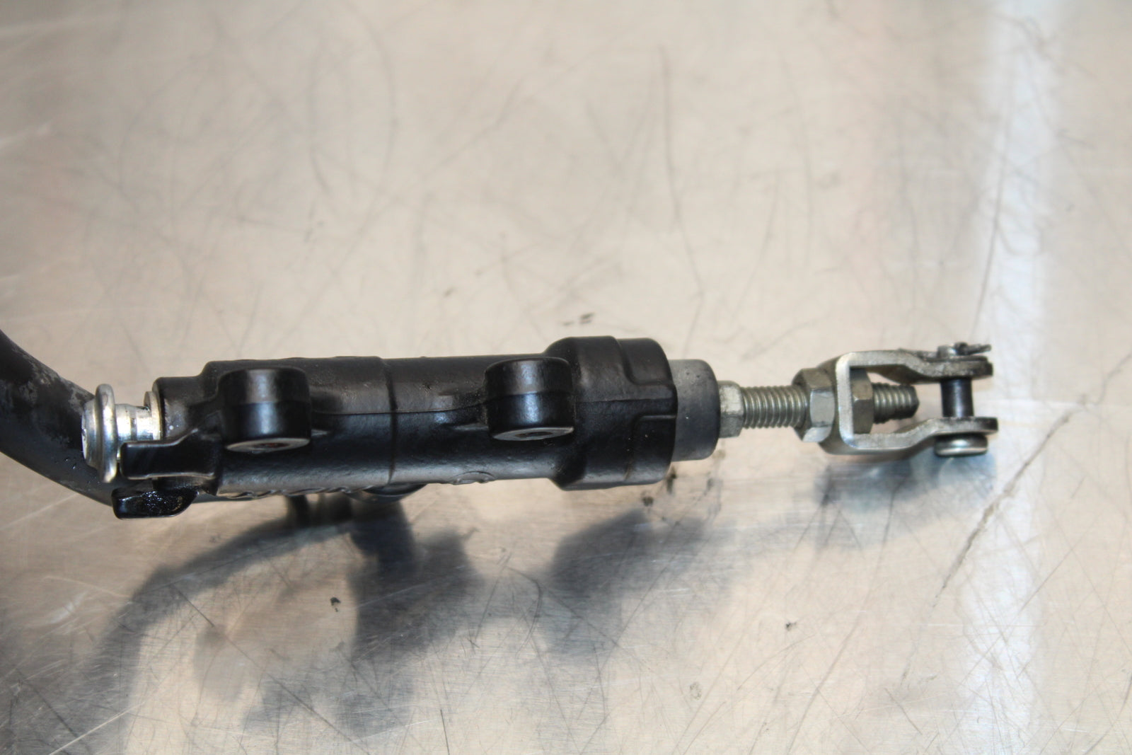 11 SUZUKI GSXR1000 REAR BACK BRAKE MASTER CYLINDER W RESERVOIR BB142
