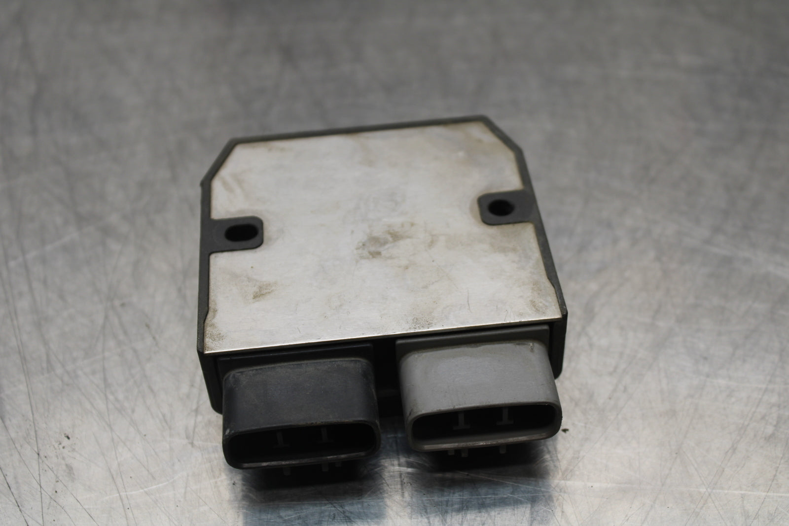 04-05 KAWASAKI NINJA ZX10R RECTIFIER VOLTAGE REGULATOR BB163