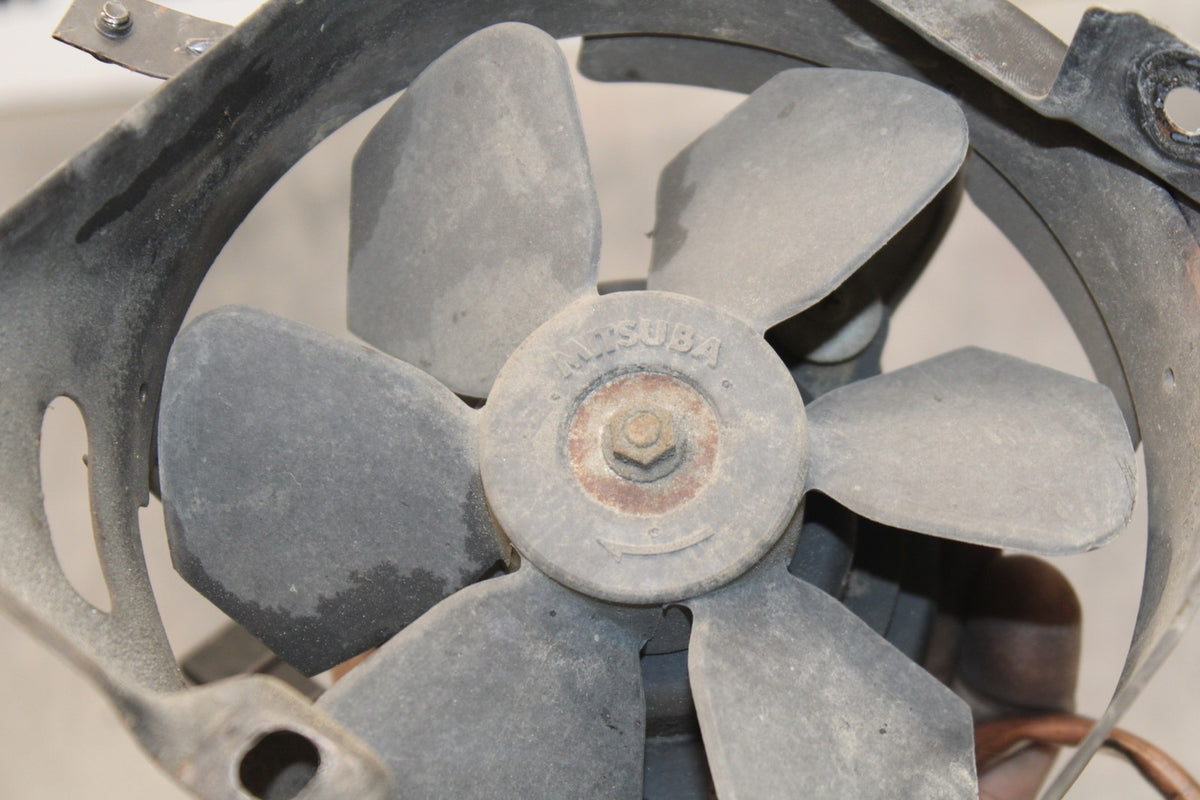 84 HONDA INTERCEPTOR 1000 VF1000F LEFT ENGINE RADIATOR COOLING FAN MOTOR  BB878