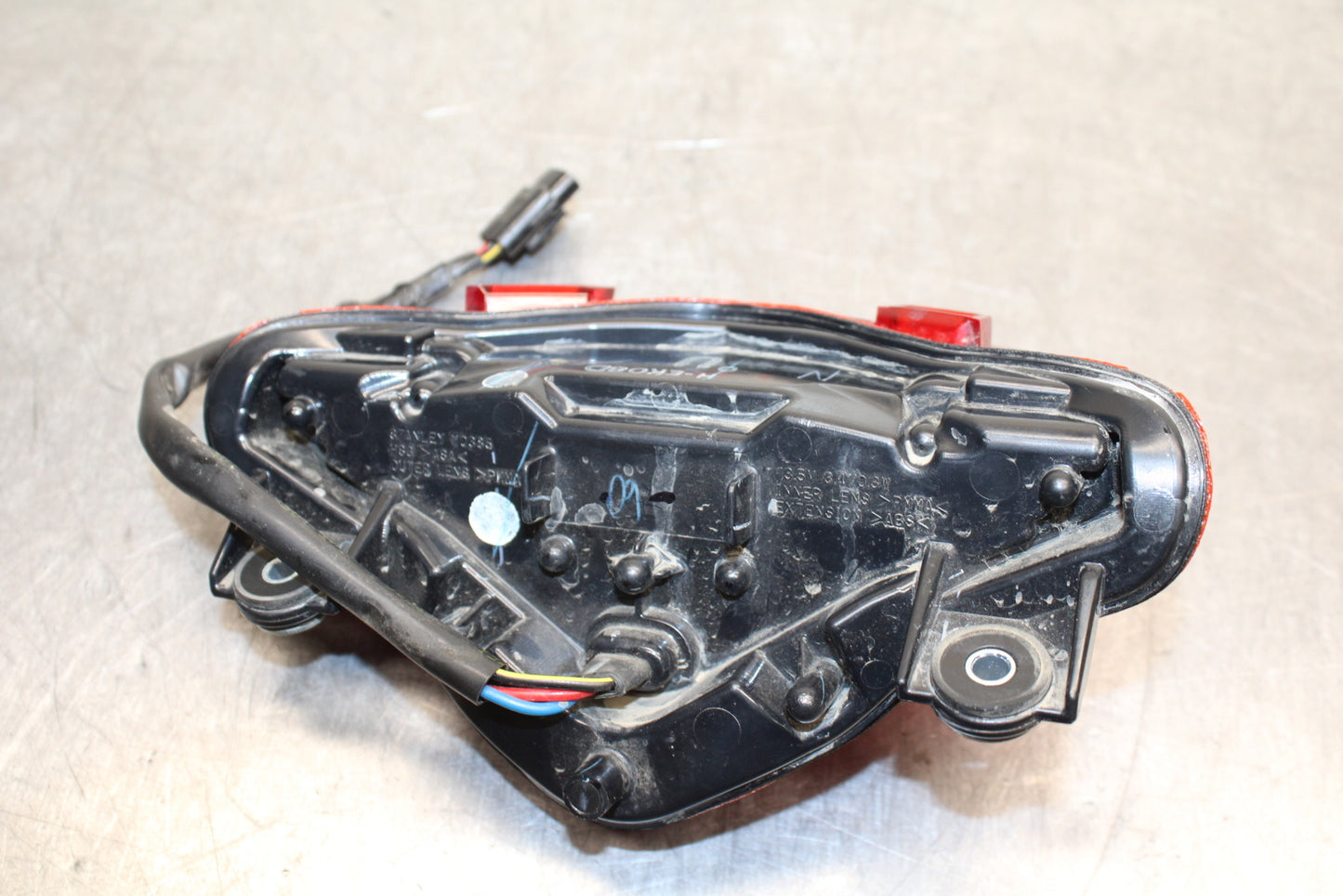 12-17 KAWASAKI NINJA 650 REAR TAIL TAILLIGHT BACK BRAKE LIGHT BB129