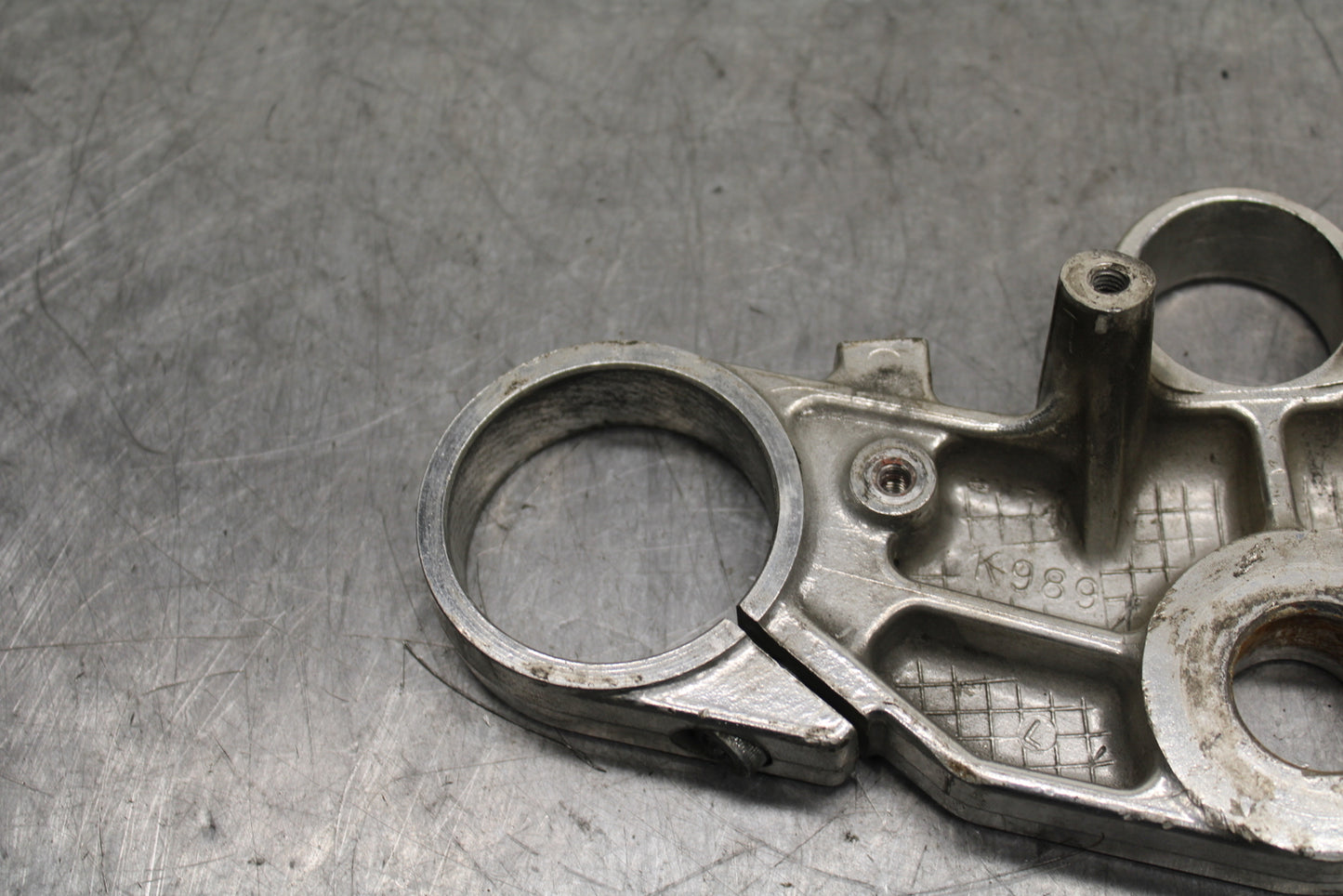 93-94 KAWASAKI NINJA ZX7R FORKS UPPER TRIPLE TREE CLAMP BB122