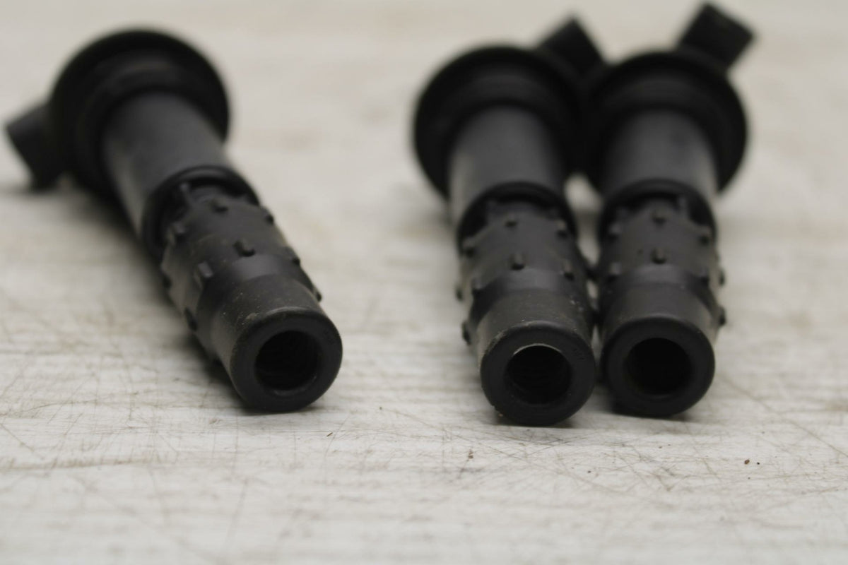 08-11 TRIUMPH SPEED TRIPLE IGNITION COILS COIL SPARK PLUG CAPS BB366