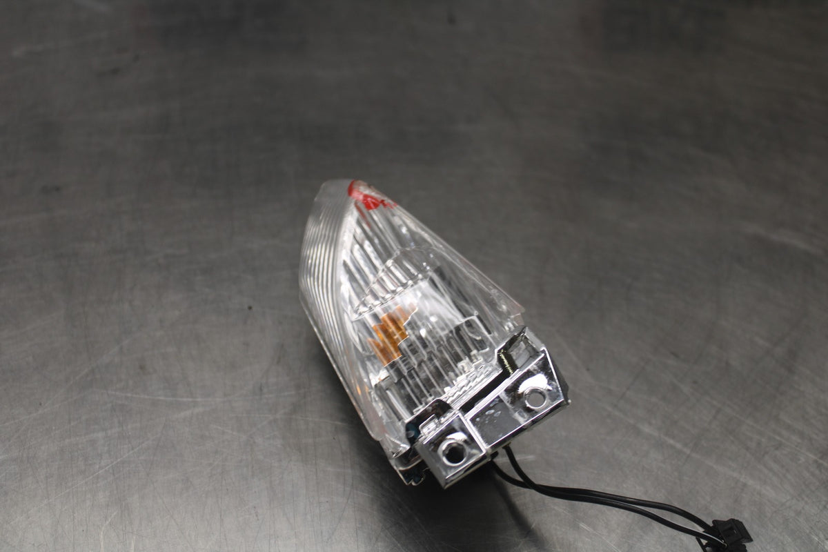 15-26 SUZUKI GSXR600 RIGHT REAR BACK TURN SIGNAL LIGHT INDICATOR BB888