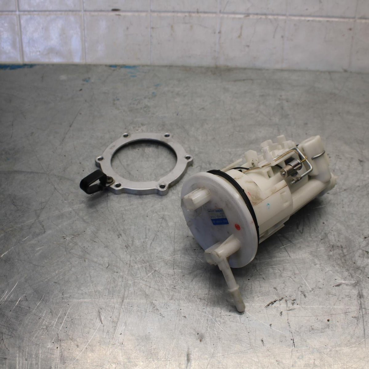 07-08 YAMAHA YZF R1 FUEL PUMP GAS PETROL SENDER UNIT BB425