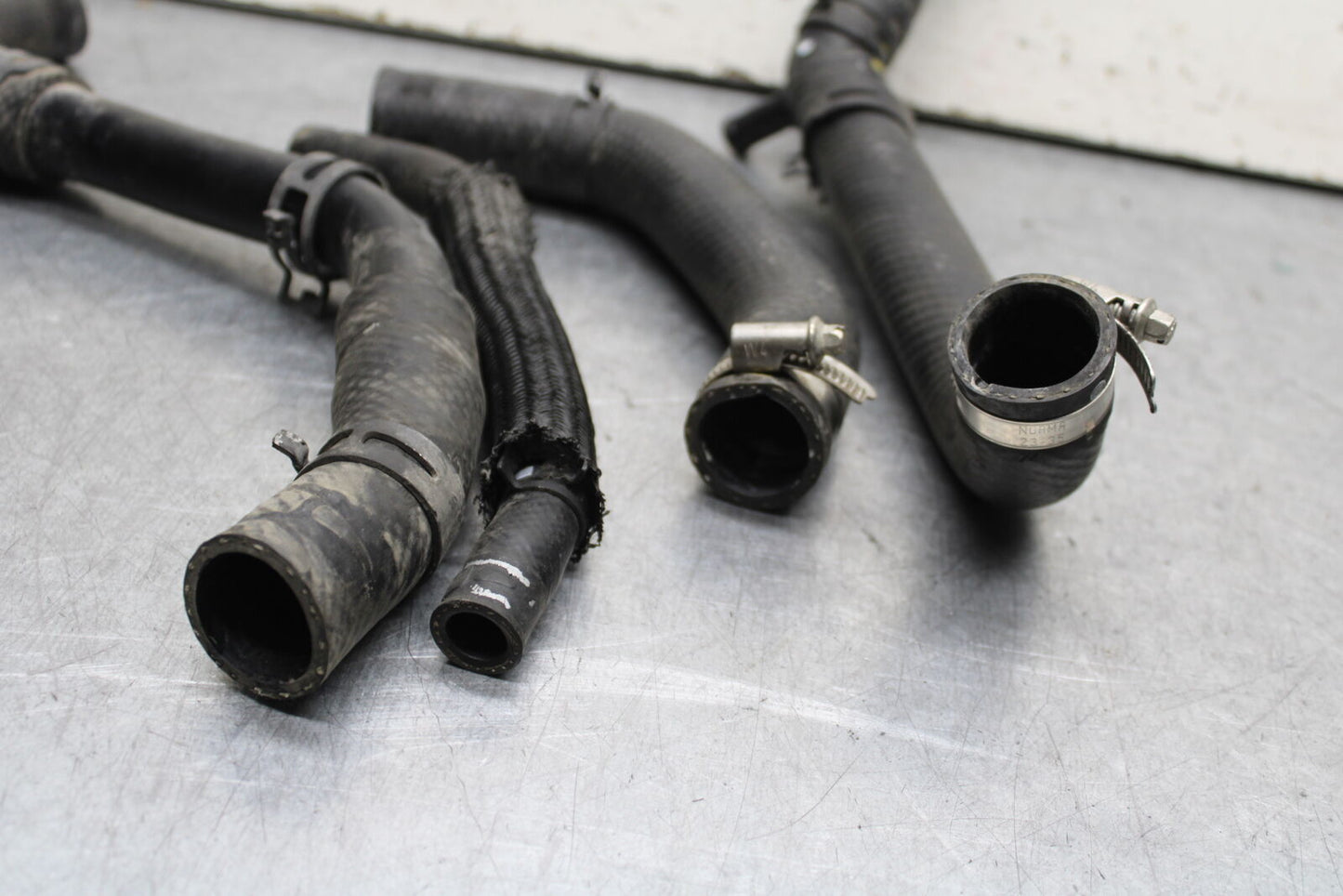 16 KAWASAKI NINJA ZX10R RADIATOR HOSES ENGINE COOLANT WATER  HOSE KIT SET BB650