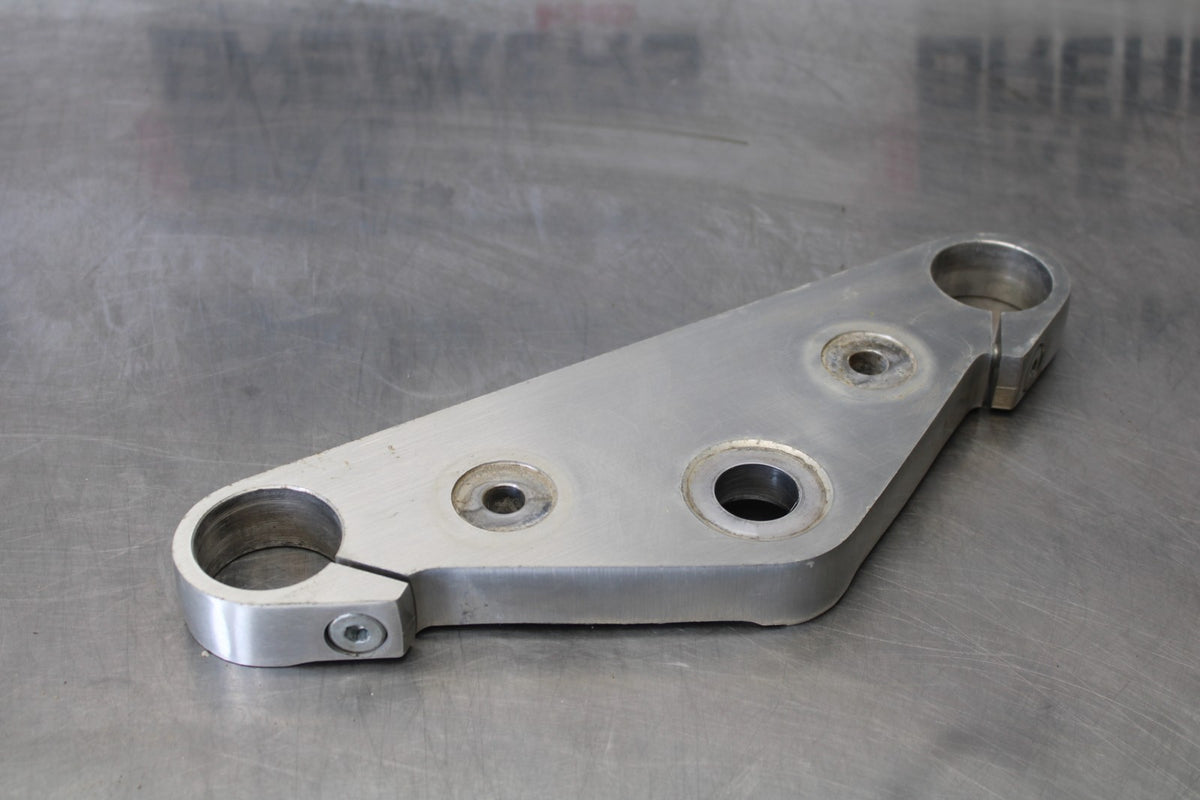 03-08 HONDA VTX1300C FORKS UPPER TRIPLE TREE CLAMP BB868