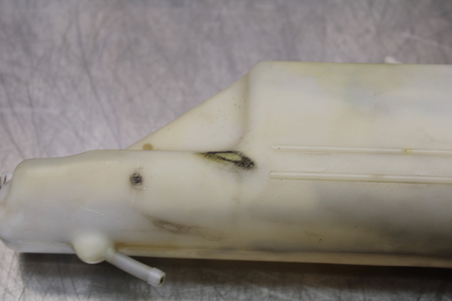 98-05 HONDA SUPER HAWK 1000 VTR1000F COOLANT WATER TANK RESERVOIR BOTTLE BB152