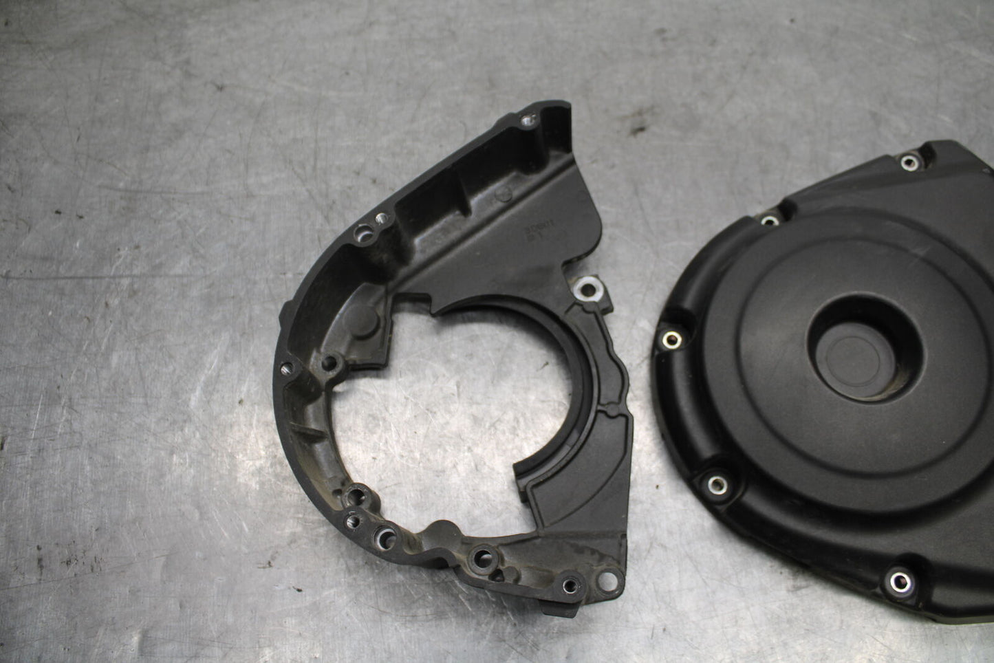 17-24 YAMAHA BOLT XVS950 ENGINE SPROCKET COVER BB729
