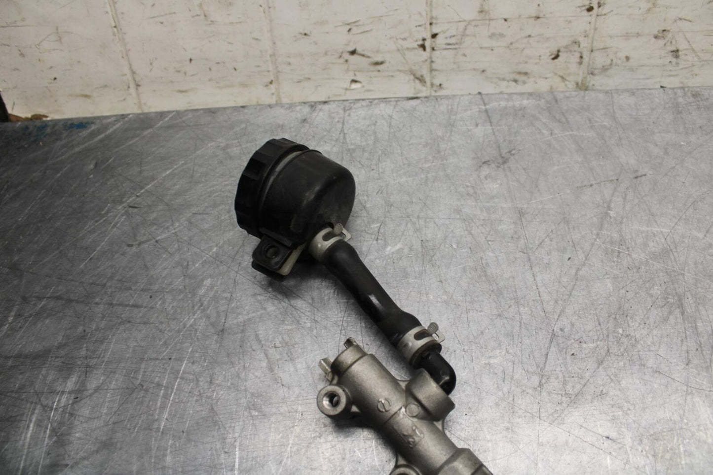 03-06 KAWASAKI Z1000 REAR BACK BRAKE MASTER CYLINDER W RESERVOIR BB487