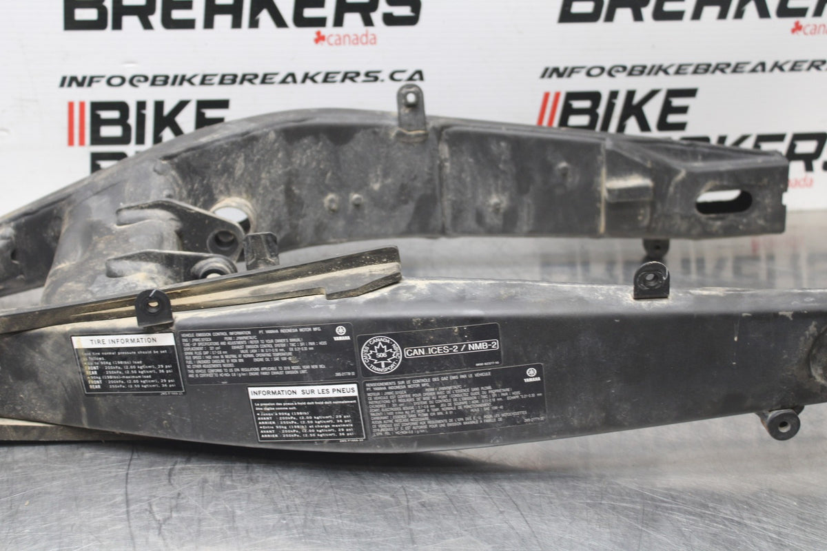 17-18 YAMAHA YZF R3 REAR SWINGARM BACK SUSPENSION SWING ARM BB788