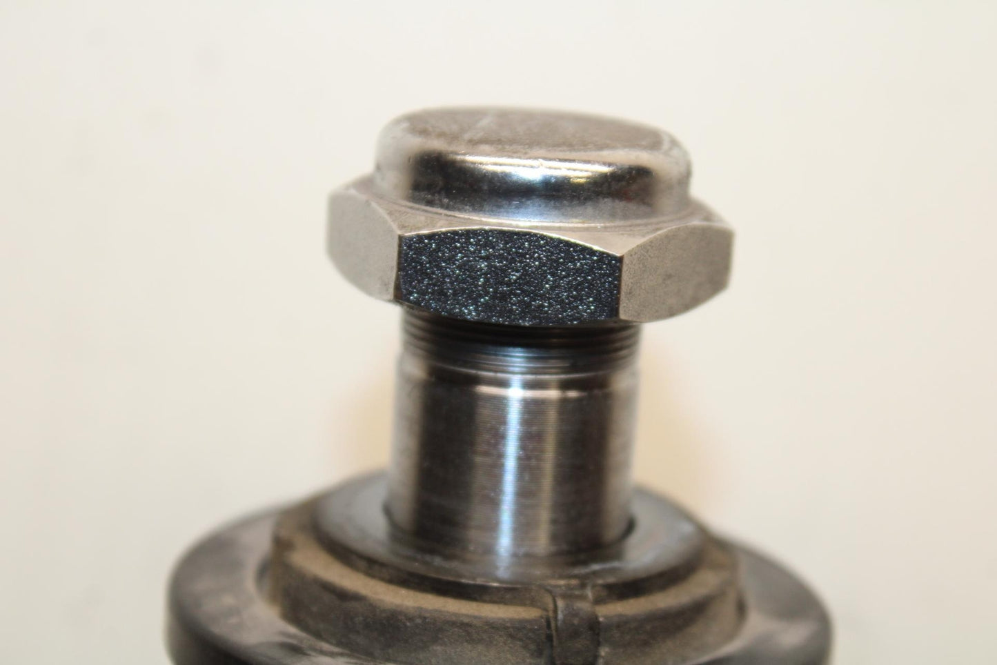 03-08 KAWASAKI VULCAN 1600 FRONT FORKS CLAMP LOWER TRIPLE TREE STEM BB616