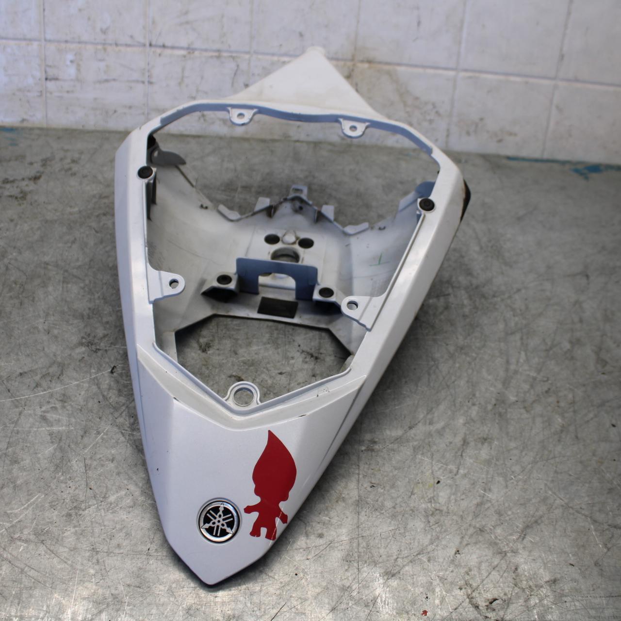 08-16 YAMAHA YZF R6 REAR BACK TAIL FAIRING COWL SHROUD BB431