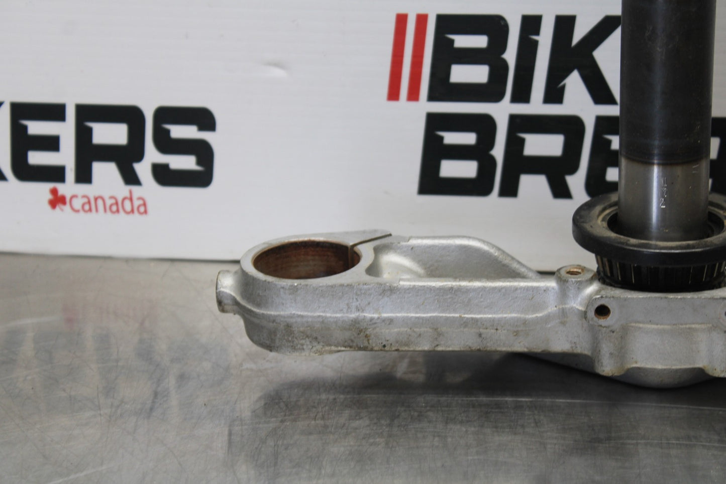 03-08 KAWASAKI VULCAN 1600 FRONT FORKS CLAMP LOWER TRIPLE TREE STEM BB196