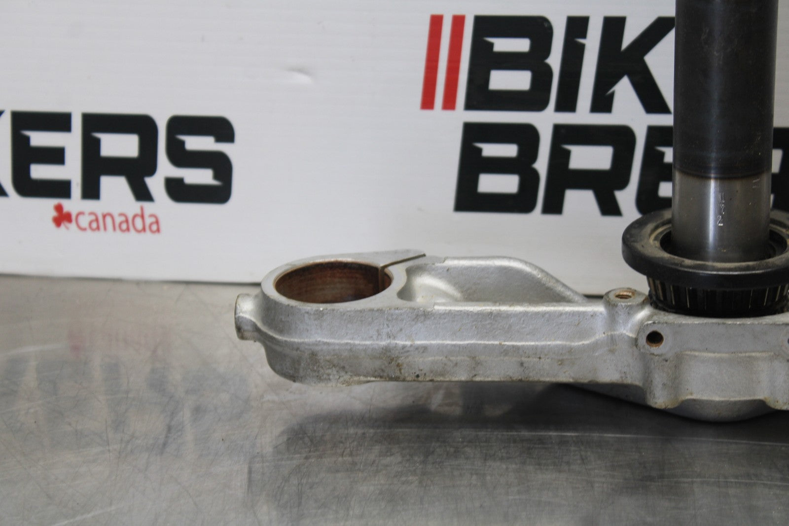 03-08 KAWASAKI VULCAN 1600 FRONT FORKS CLAMP LOWER TRIPLE TREE STEM BB196