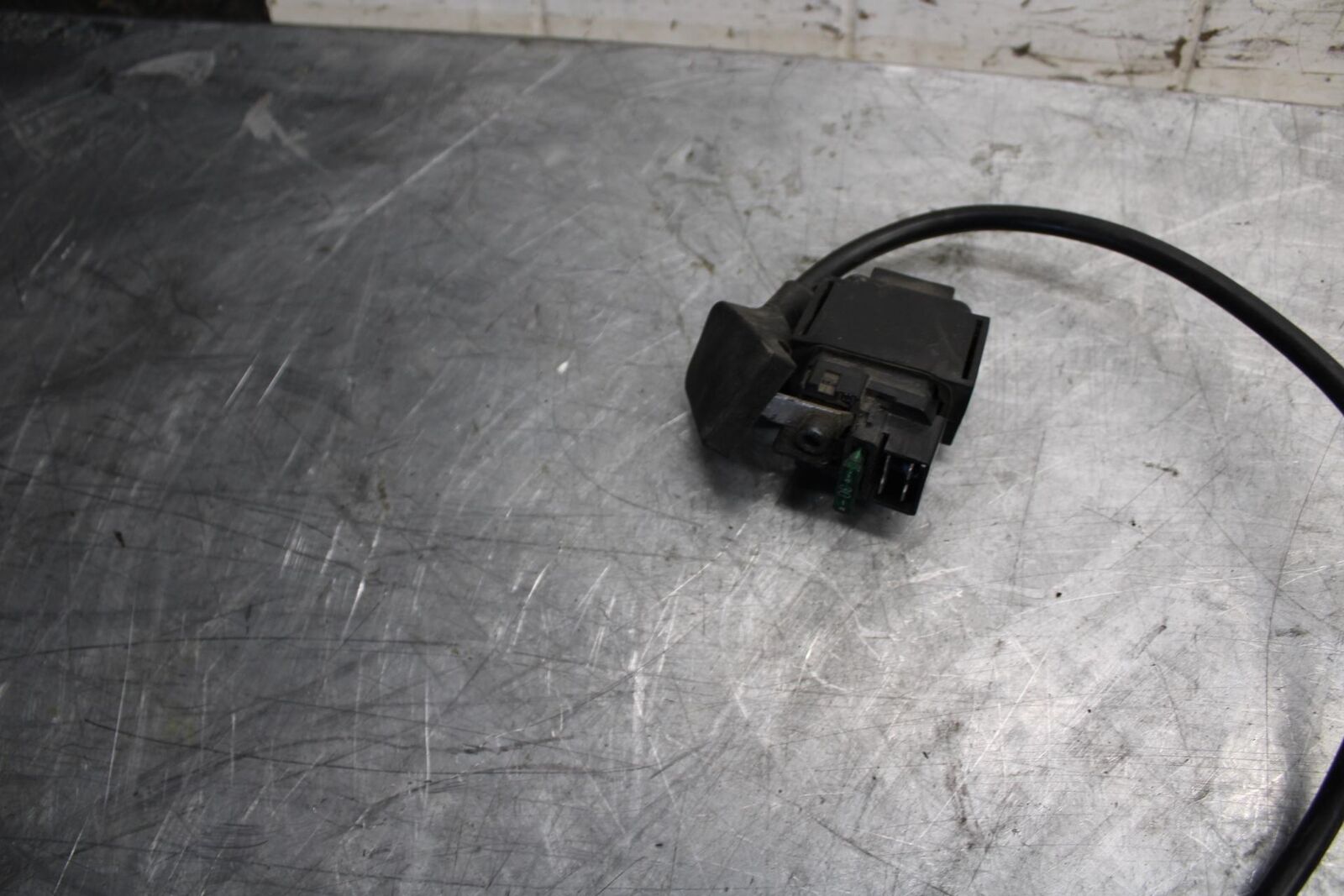 2008 Kawasaki Ninja ZX10R  ENGINE STARTER RELAY STARTING MOTOR SWITCH BB524