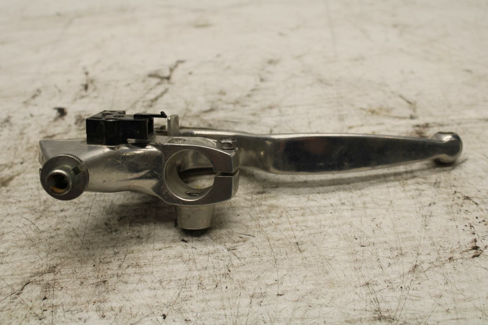 02-03 YAMAHA V STAR 1100 CLUTCH PERCH MOUNT WITH LEVER  BB308