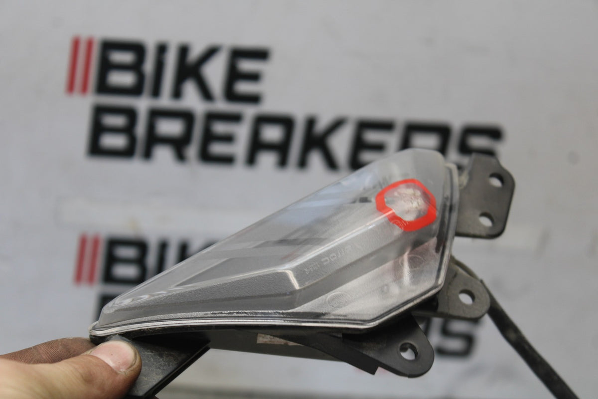 23 KAWASAKI NINJA 650 EX650 FRONT LEFT RIGHT TURN SIGNALS LIGHT INDICATORS BB920