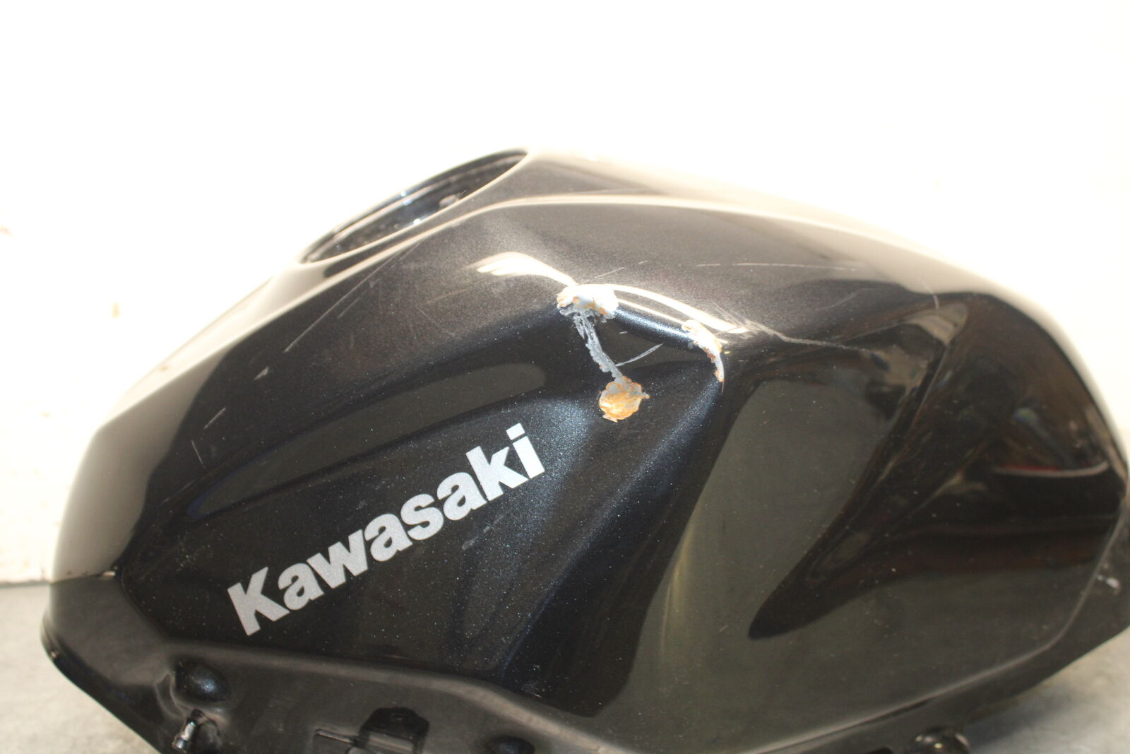 18-23 KAWASAKI NINJA 400 EX400 ABS GAS TANK FUEL CELL PETROL RESERVOIR BB747