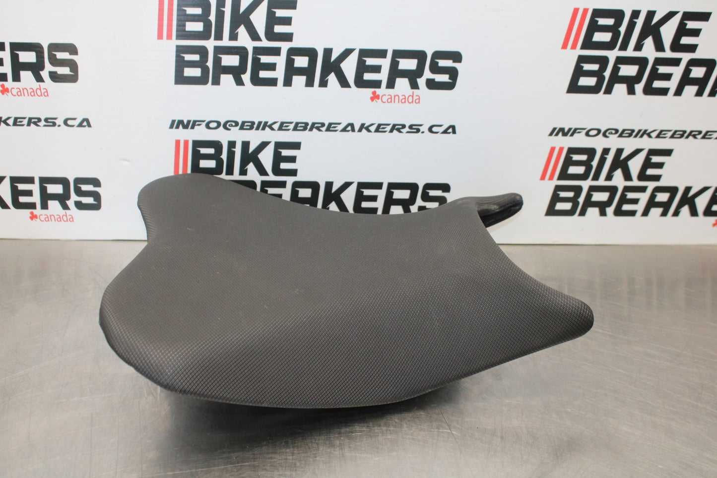 18-23 KAWASAKI NINJA 400 EX400 ABS FRONT DRIVERS SEAT PAD SADDLE PILLION BB192