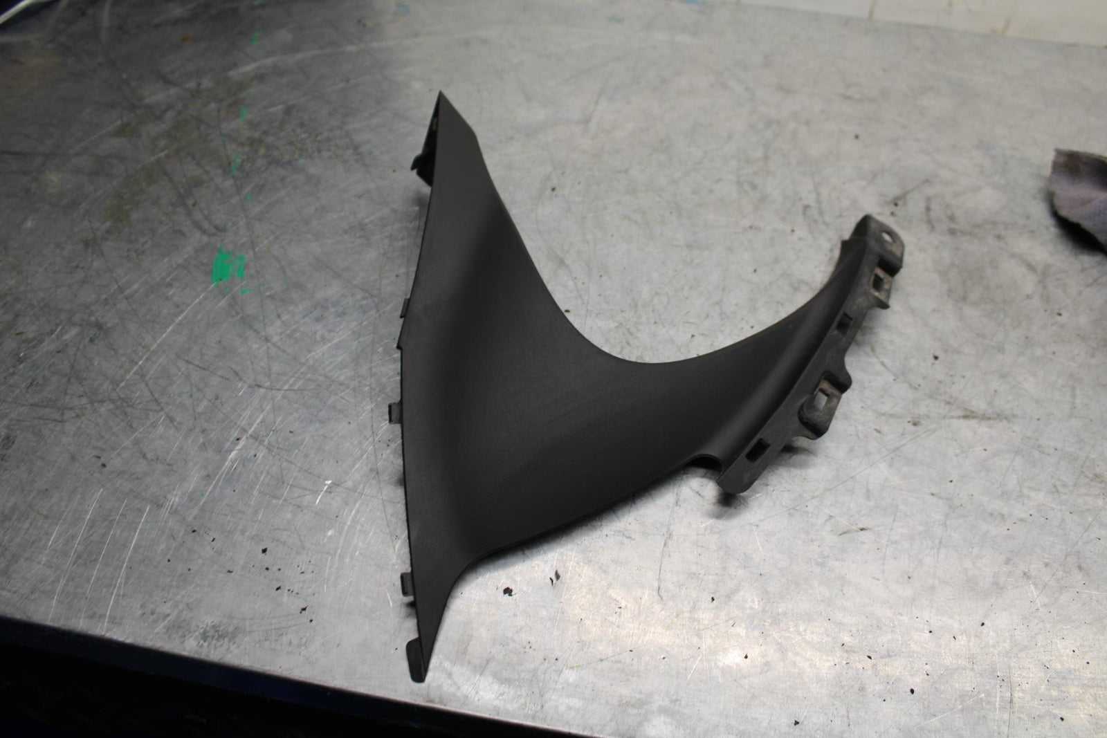 09-16 SUZUKI GSXR1000 RIGHT  SIDE FAIRING COVER PANEL COWL  BB439