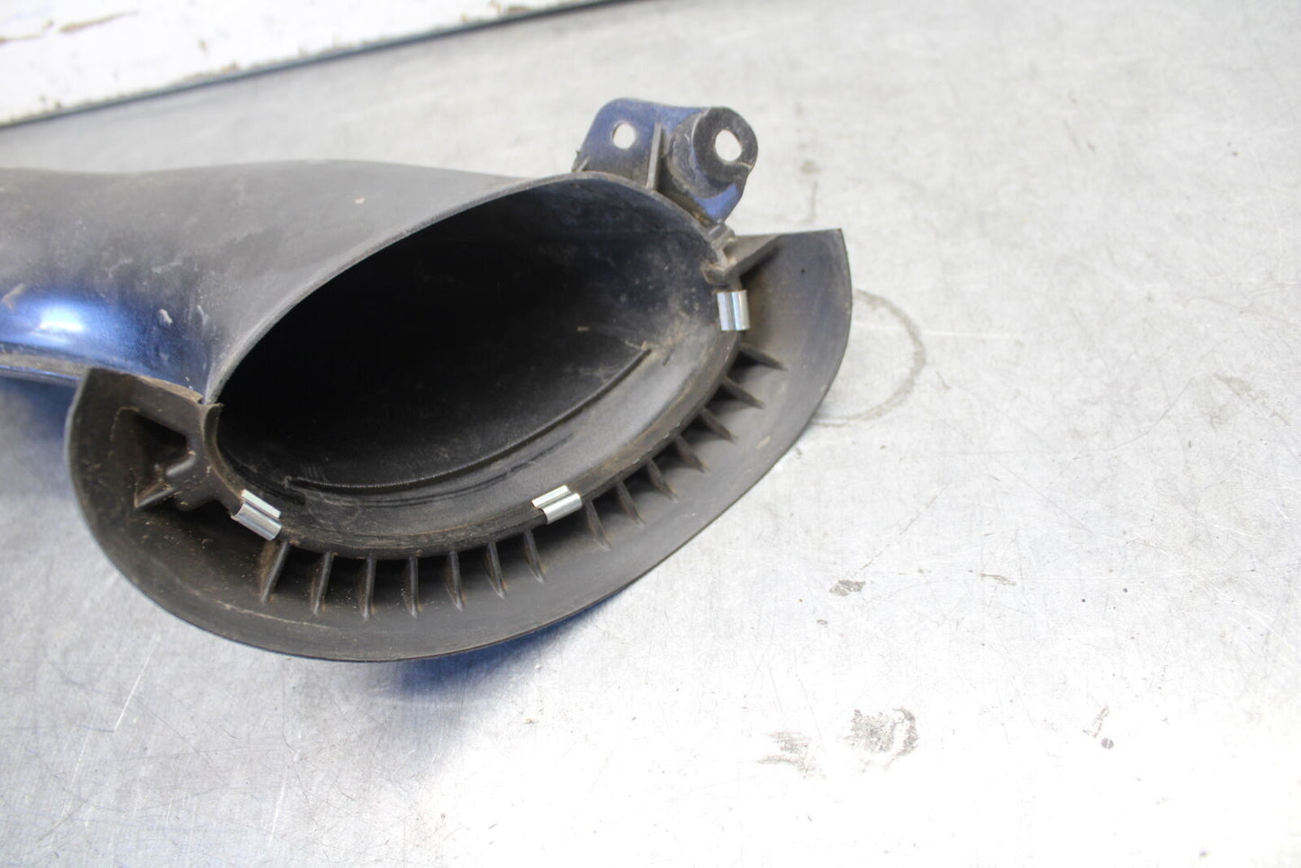 07-08 YAMAHA YZF R1 LEFT RAM AIR INTAKE DUCT TUBE BB675