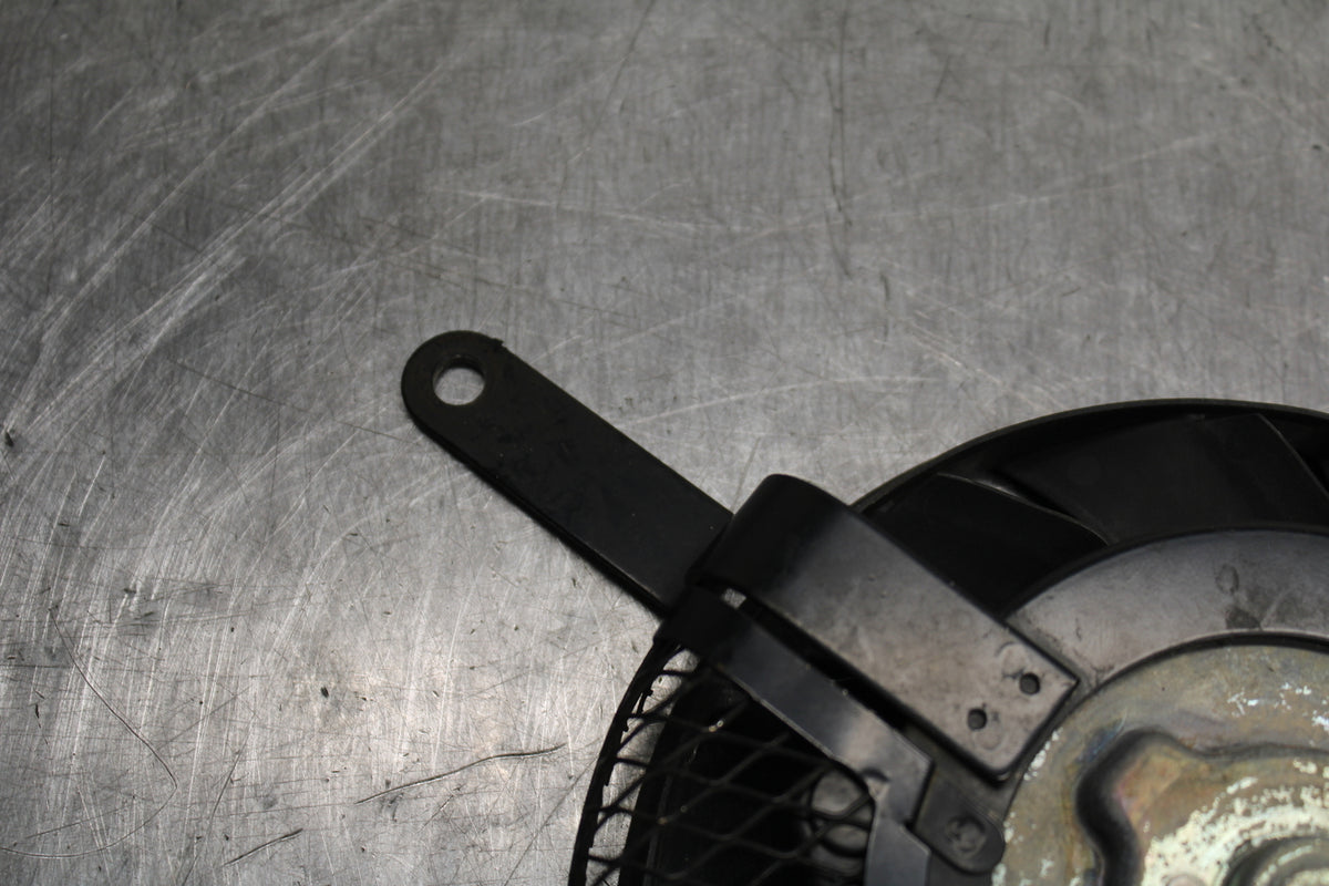 08-10 SUZUKI GSXR 600 ENGINE RADIATOR COOLING FAN BB130
