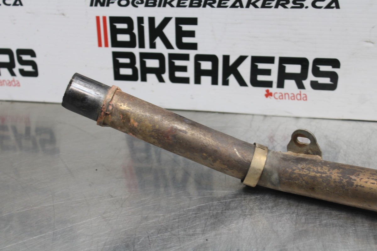 09 KAWASAKI NINJA 250R EXHAUST HEADER PIPES MANIFOLD BB824