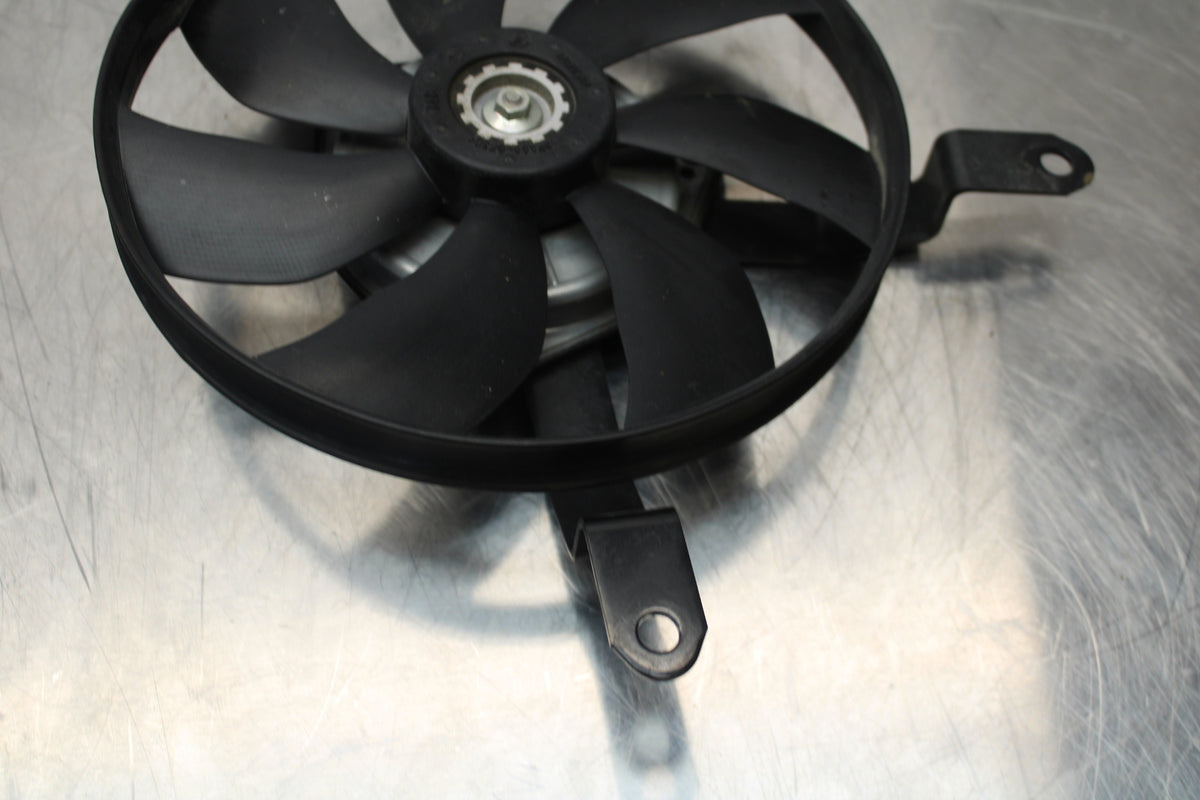 07 KAWASAKI Z1000 ENGINE RADIATOR COOLING FAN BB148