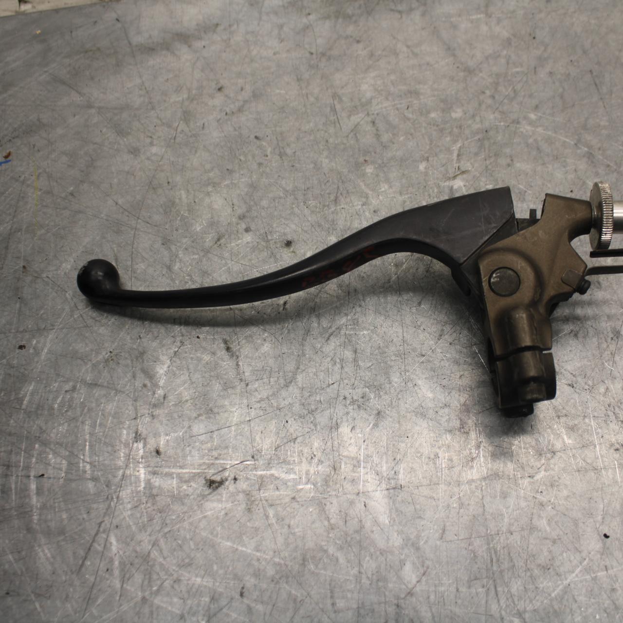 2004 Kawasaki Ninja ZX6RR ZX600M CLUTCH PERCH MOUNT WITH LEVER  BB43