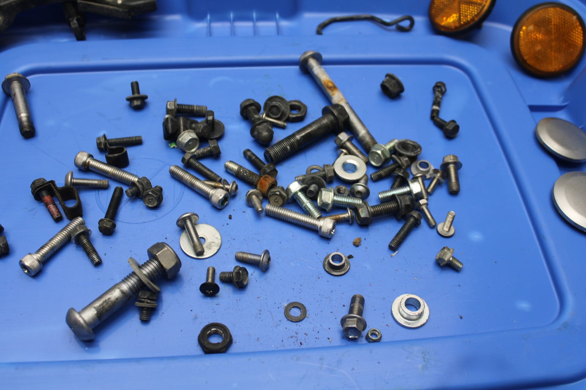 07 KAWASAKI NINJA 650 EX650 MOUNTING BOLTS HARDWARE SCREWS BB844