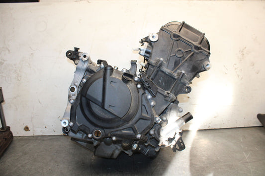 19-22 KAWASAKI Z400 ENGINE MOTOR BB708