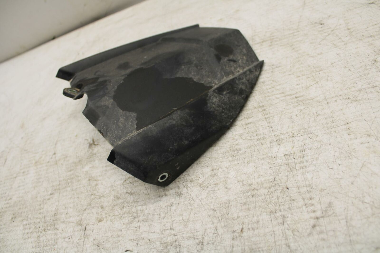 20-21 YAMAHA XSR900 REAR BACK WHEEL TIRE HUGGER FENDER BB372