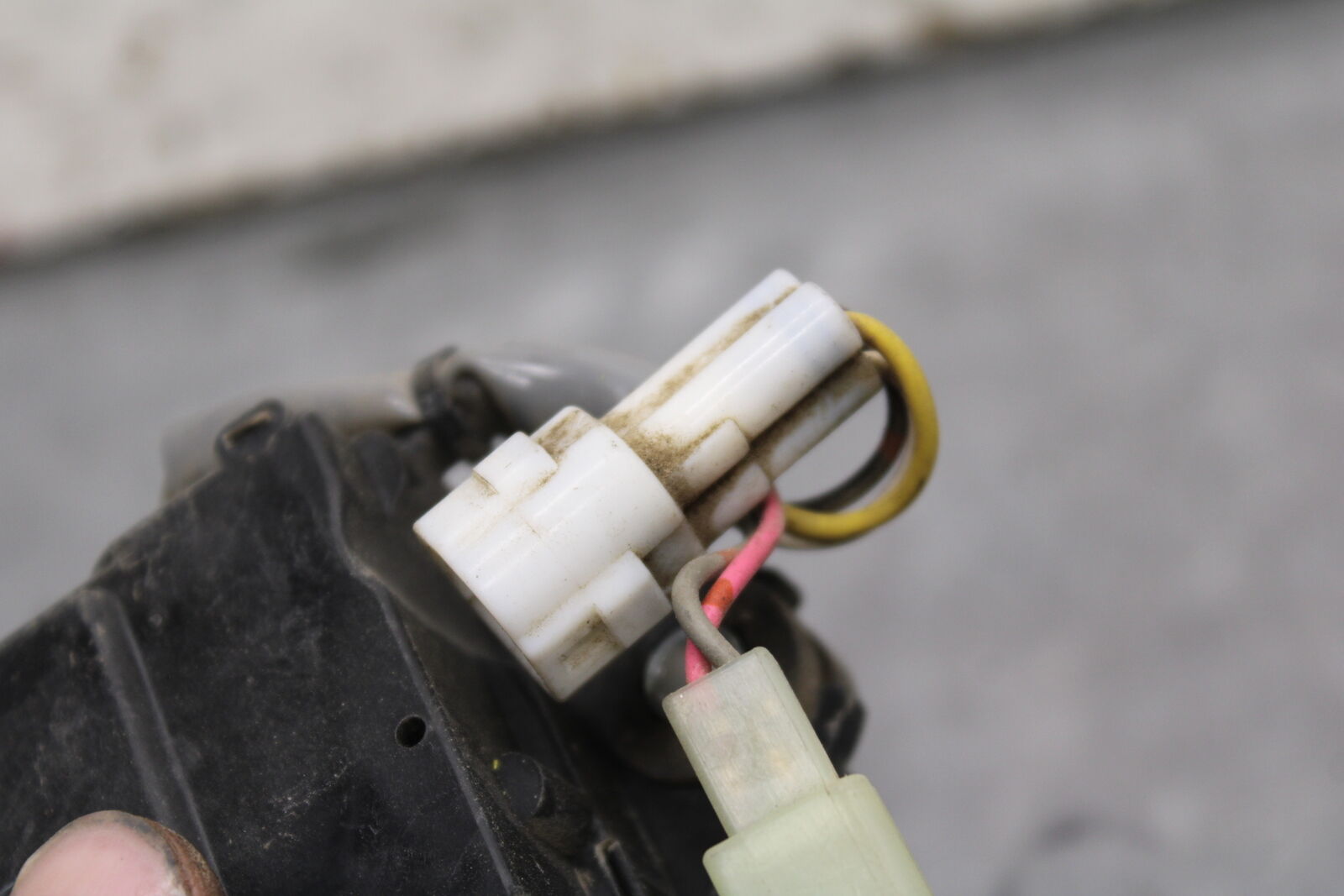 06-07 KAWASAKI NINJA ZX10R EXHAUST VALVE SERVO MOTOR BB115