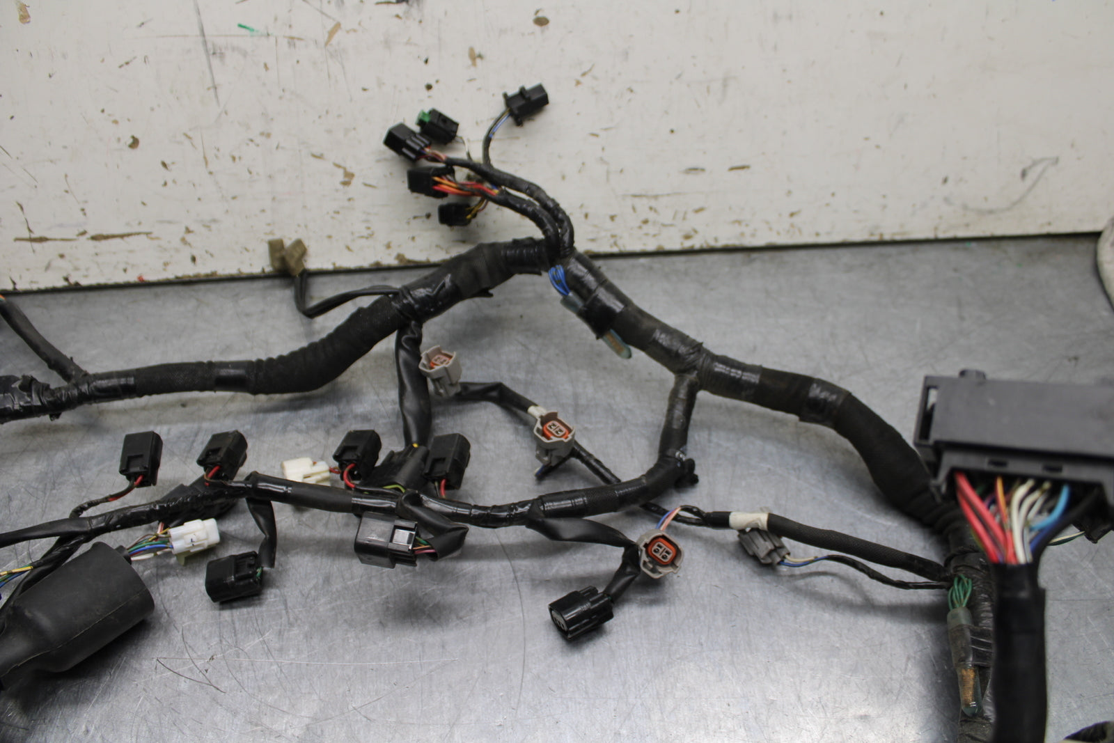 13-17 KAWASAKI NINJA ZX6R ZX636E MAIN ENGINE WIRING HARNESS WIRE LOOM BB735